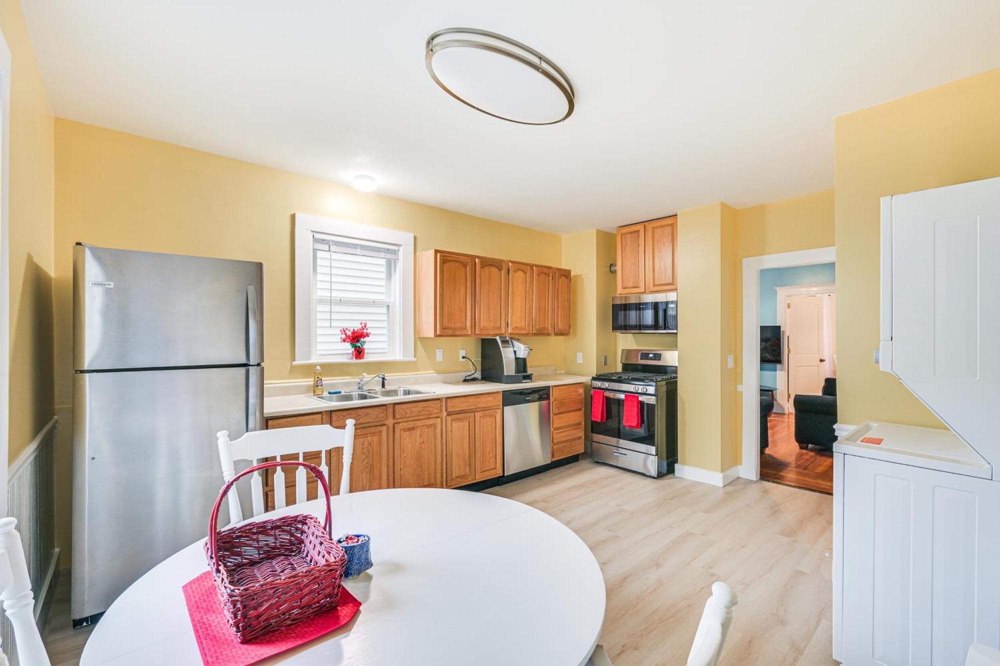 Medford Apartment Rental, 5 Mi To Downtown Boston ภายนอก รูปภาพ